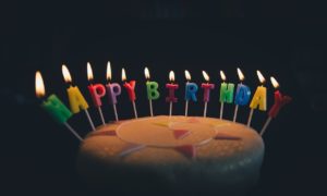 Les 6 étapes clés pour bien organiser une fête d’anniversaire